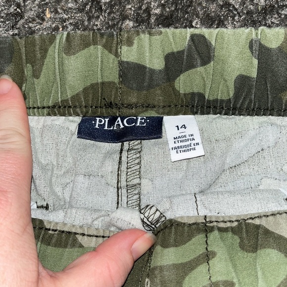 Camo pants - Picture 3 of 3